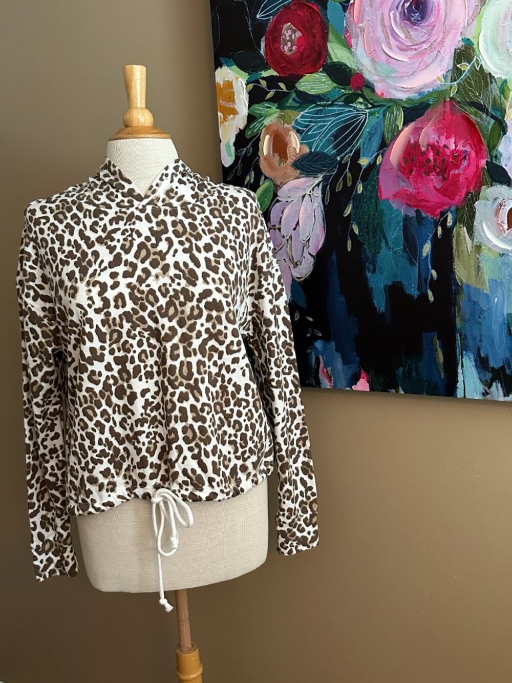 NWT French Laundry Sport Leopard Print Hoodie L Drawstring Hem
